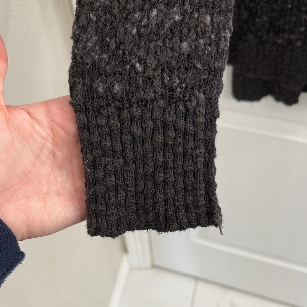 Free People Jeepster Wool Honeycomb Sweater Charcoal Gray Women’s Large - Picture 6 of 9